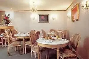 Hotel Arc Elysees Paris